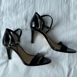 Michael Michael Kors black strappy heel size 5